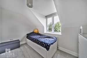 Photo 19- click for photo gallery